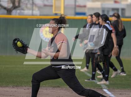 Thumbnail 3 in Central vs. El Diamante photogallery.