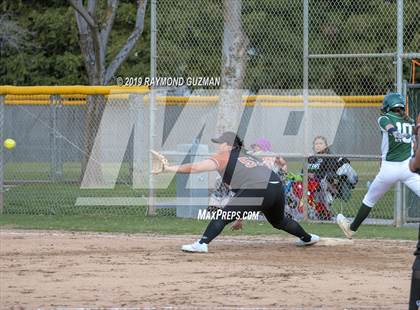 Thumbnail 1 in Central vs. El Diamante photogallery.