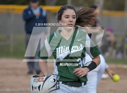 Thumbnail 2 in Central vs. El Diamante photogallery.