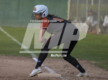 Thumbnail 2 in Central vs. El Diamante photogallery.