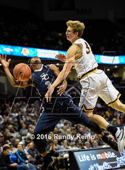 Thumbnail 3 in Sierra Canyon & Kickapoo  (Bass Pro Tournament of Champions) photogallery.