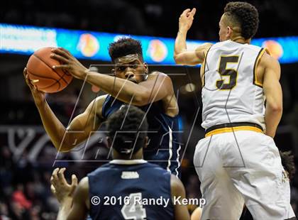 Thumbnail 1 in Sierra Canyon & Kickapoo  (Bass Pro Tournament of Champions) photogallery.