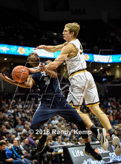 Thumbnail 2 in Sierra Canyon & Kickapoo  (Bass Pro Tournament of Champions) photogallery.