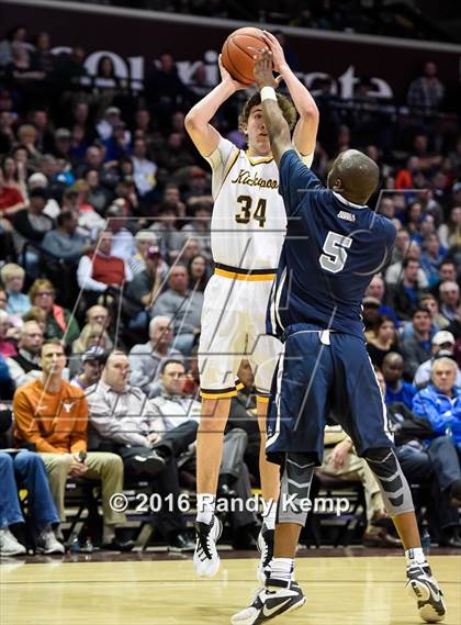 Thumbnail 1 in Sierra Canyon & Kickapoo  (Bass Pro Tournament of Champions) photogallery.