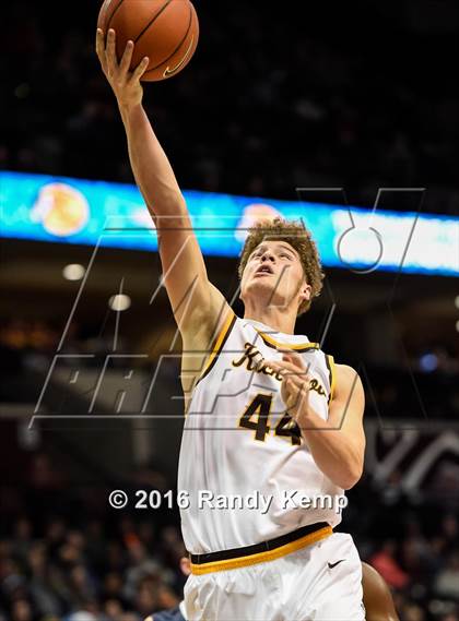 Thumbnail 1 in Sierra Canyon & Kickapoo  (Bass Pro Tournament of Champions) photogallery.