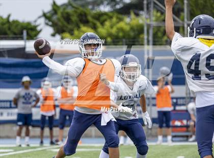 Thumbnail 2 in Loyola (Blue/White Scrimmage) photogallery.