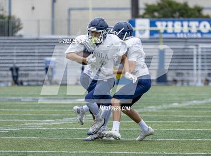 Thumbnail 3 in Loyola (Blue/White Scrimmage) photogallery.