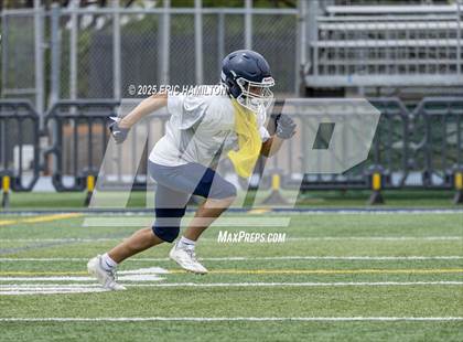 Thumbnail 1 in Loyola (Blue/White Scrimmage) photogallery.