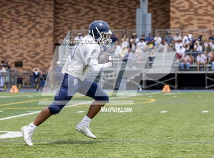 Thumbnail 2 in Loyola (Blue/White Scrimmage) photogallery.