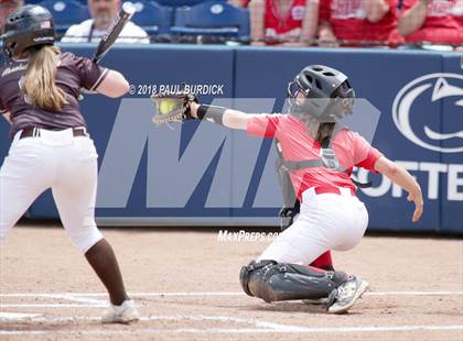 Thumbnail 3 in Punxsutawney vs. Bethlehem Catholic (PIAA 4A Championship) photogallery.
