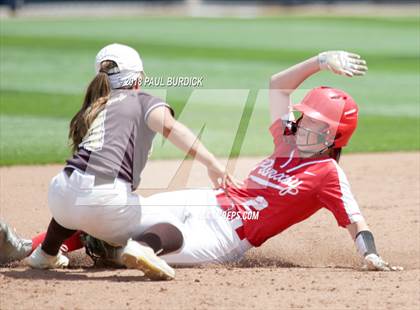 Thumbnail 2 in Punxsutawney vs. Bethlehem Catholic (PIAA 4A Championship) photogallery.