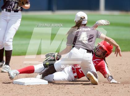Thumbnail 1 in Punxsutawney vs. Bethlehem Catholic (PIAA 4A Championship) photogallery.