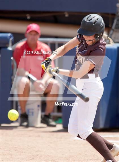 Thumbnail 3 in Punxsutawney vs. Bethlehem Catholic (PIAA 4A Championship) photogallery.
