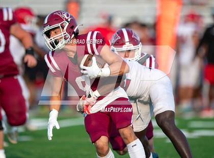 Thumbnail 3 in Comeaux @ E.D. White (scrimmage) photogallery.