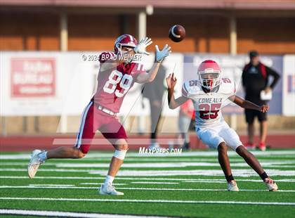 Thumbnail 3 in Comeaux @ E.D. White (scrimmage) photogallery.