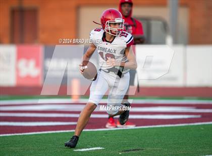 Thumbnail 3 in Comeaux @ E.D. White (scrimmage) photogallery.