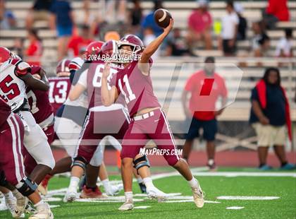 Thumbnail 3 in Comeaux @ E.D. White (scrimmage) photogallery.