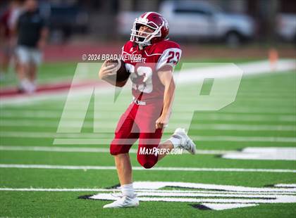 Thumbnail 3 in Comeaux @ E.D. White (scrimmage) photogallery.