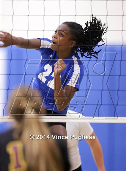 Thumbnail 3 in Arcadia @ Burbank photogallery.
