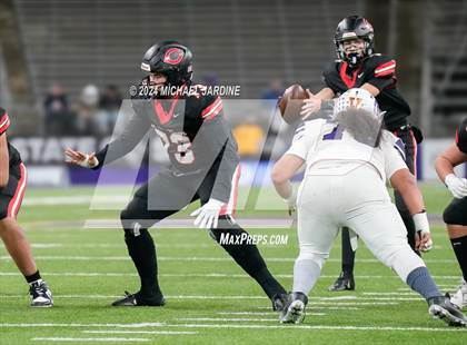 Thumbnail 1 in Sumner vs Camas (WIAA 4A Final) photogallery.