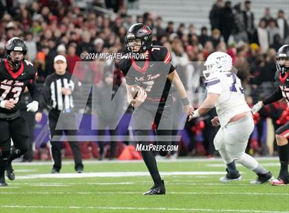 Thumbnail 2 in Sumner vs Camas (WIAA 4A Final) photogallery.