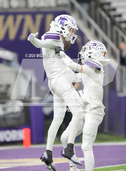 Thumbnail 2 in Sumner vs Camas (WIAA 4A Final) photogallery.