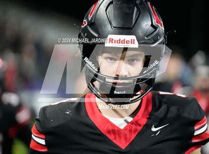 Thumbnail 1 in Sumner vs Camas (WIAA 4A Final) photogallery.