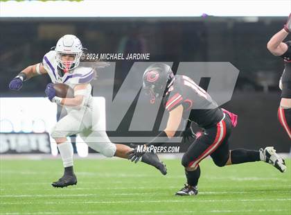 Thumbnail 1 in Sumner vs Camas (WIAA 4A Final) photogallery.