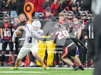 Thumbnail 3 in Sumner vs Camas (WIAA 4A Final) photogallery.