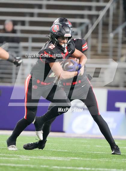 Thumbnail 3 in Sumner vs Camas (WIAA 4A Final) photogallery.