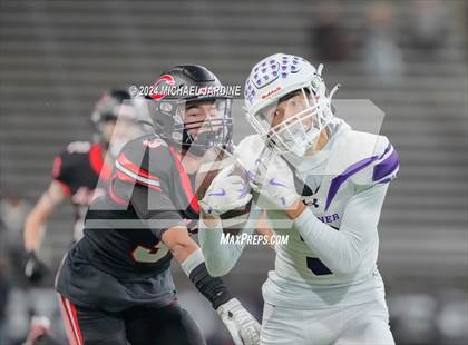 Thumbnail 3 in Sumner vs Camas (WIAA 4A Final) photogallery.