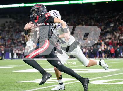 Thumbnail 1 in Sumner vs Camas (WIAA 4A Final) photogallery.