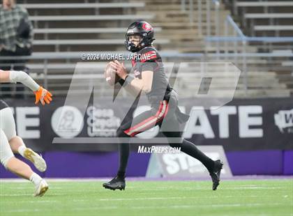 Thumbnail 2 in Sumner vs Camas (WIAA 4A Final) photogallery.