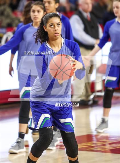 Thumbnail 2 in Valley Vista vs. Xavier College Prep (AIA 6A Final)  photogallery.