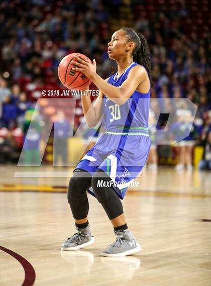 Thumbnail 3 in Valley Vista vs. Xavier College Prep (AIA 6A Final)  photogallery.