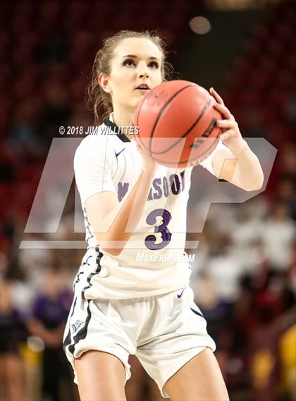 Thumbnail 3 in Valley Vista vs. Xavier College Prep (AIA 6A Final)  photogallery.
