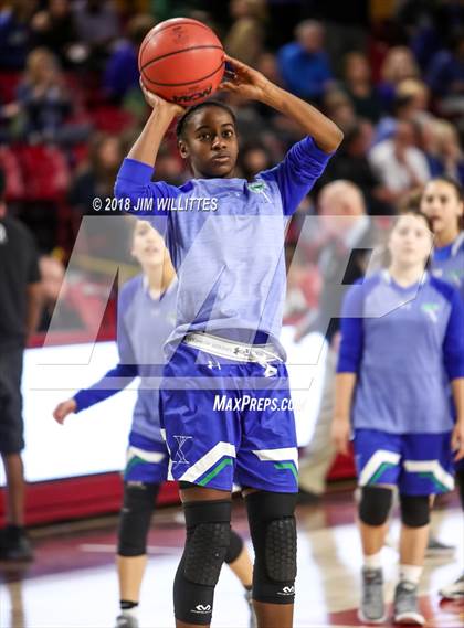 Thumbnail 2 in Valley Vista vs. Xavier College Prep (AIA 6A Final)  photogallery.