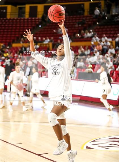 Thumbnail 2 in Valley Vista vs. Xavier College Prep (AIA 6A Final)  photogallery.