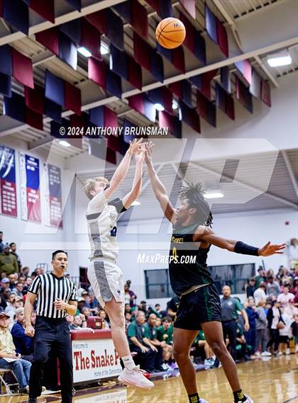 Thumbnail 1 in Monterey @ Union Mine (CIF NorCal Regional D4 Final) photogallery.