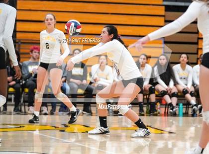 Thumbnail 1 in Alameda vs. Willows (CIF Division 4 Round 1) photogallery.