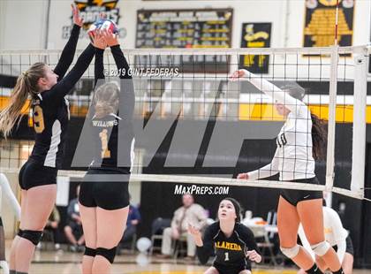 Thumbnail 1 in Alameda vs. Willows (CIF Division 4 Round 1) photogallery.