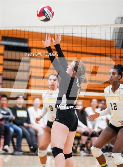 Thumbnail 1 in Alameda vs. Willows (CIF Division 4 Round 1) photogallery.