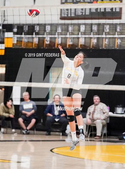Thumbnail 3 in Alameda vs. Willows (CIF Division 4 Round 1) photogallery.