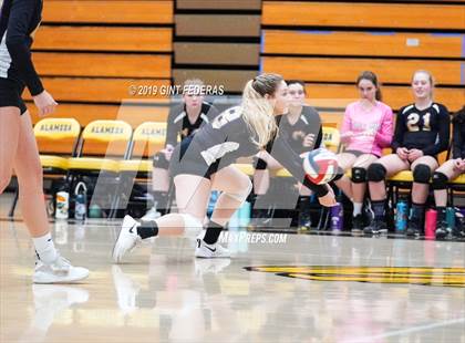 Thumbnail 1 in Alameda vs. Willows (CIF Division 4 Round 1) photogallery.