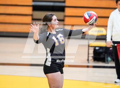 Thumbnail 1 in Alameda vs. Willows (CIF Division 4 Round 1) photogallery.