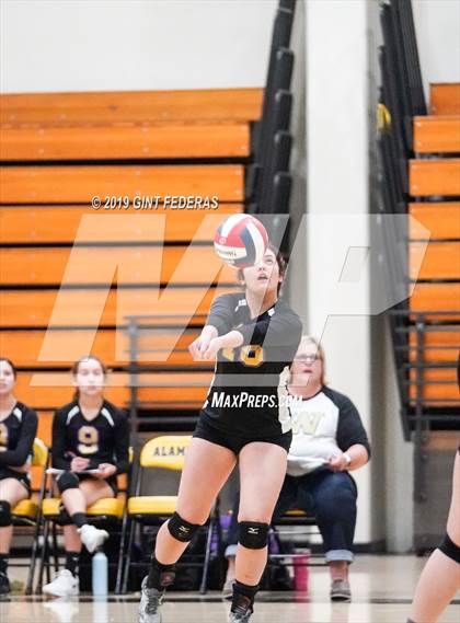 Thumbnail 3 in Alameda vs. Willows (CIF Division 4 Round 1) photogallery.