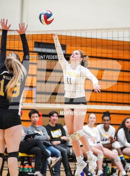 Thumbnail 1 in Alameda vs. Willows (CIF Division 4 Round 1) photogallery.
