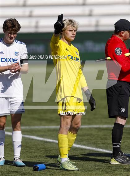 Thumbnail 1 in Green Canyon vs. Dixie (UHSAA 4A Semifinal) photogallery.