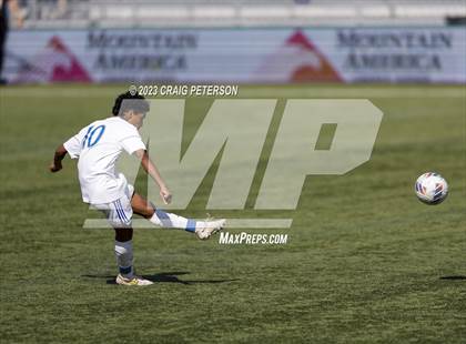 Thumbnail 3 in Green Canyon vs. Dixie (UHSAA 4A Semifinal) photogallery.