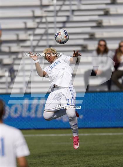 Thumbnail 1 in Green Canyon vs. Dixie (UHSAA 4A Semifinal) photogallery.
